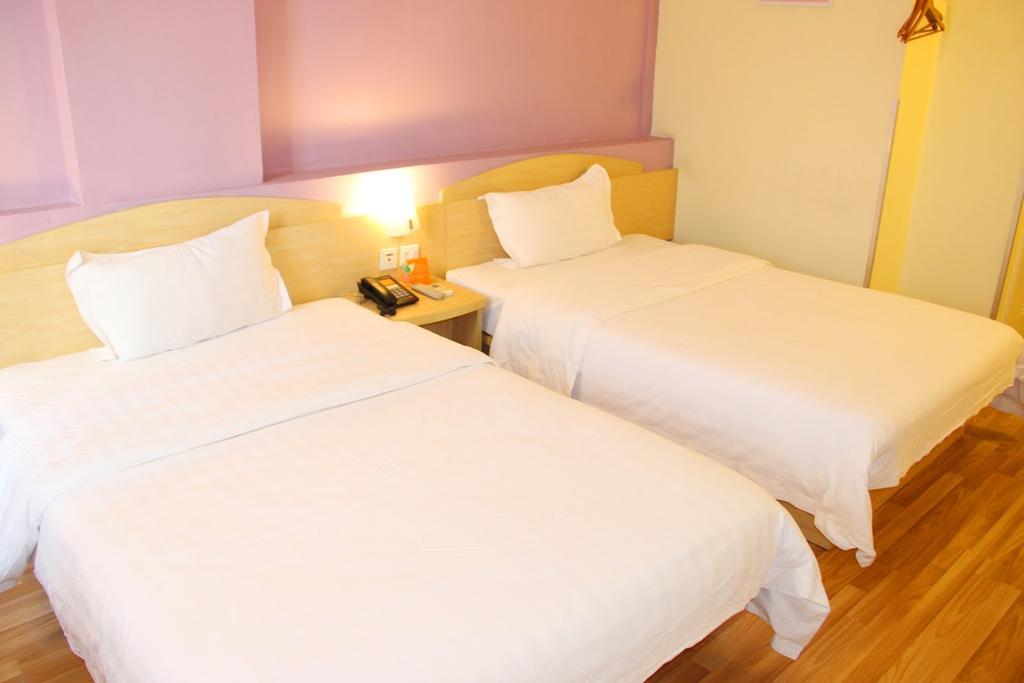 7Days Inn Chongqing Daxigou Renhe Street Exterior photo